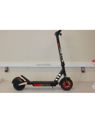 SALE OUT. Aprilia Electric Scooter E-SR2 EVO, Black/Red | Aprilia | E-SR2 EVO | Electric Scooter | 500 W | 25 km/h | 10 " | Blac