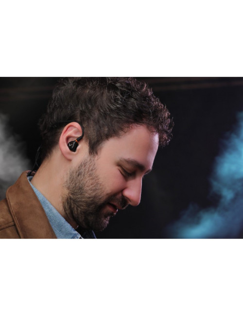 Beyerdynamic Mixing and Critical Listening Earphones with Detachable Connection Cable | DT 70 IE | 3.5 mm | Black