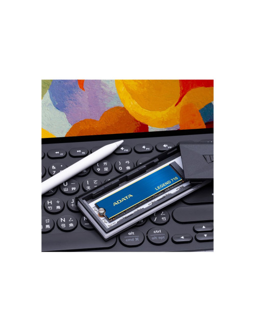 ADATA | LEGEND 710 | 1000 GB | SSD form factor M.2 2280 | Solid-state drive interface PCIe Gen3x4 | Read speed 2400 MB/s | Write