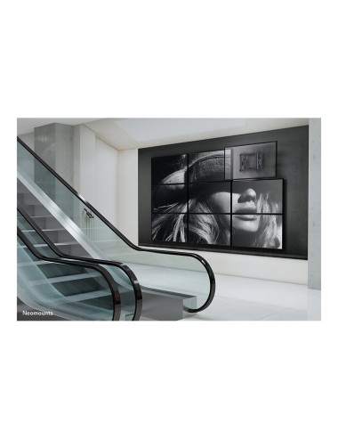 Neomounts WL95-800BL1 Videowall wall mount - 42-70" - max 35 kg - VESA 200x200-600x400 - d 7,8-26,6 cm - push-to-pop-out - micro