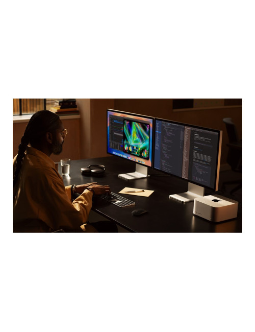 Apple Mac | Studio | Desktop | M4 Max | Internal memory 36 GB | Solid-state drive capacity 512 GB | No optical drive | Keyboard 