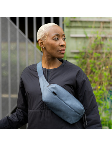 Thule | TASB-102 Aion | Sling Bag | Bag | Dark Slate | Waterproof