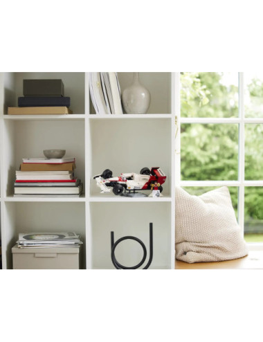 LEGO ICONS 10330 McLaren...