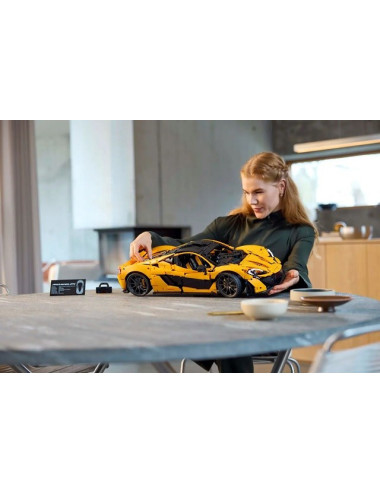 LEGO TECHNIC 42172 McLaren P1