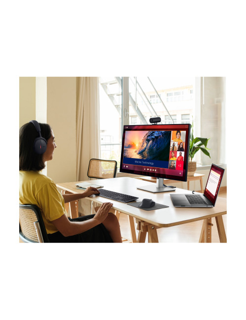 Dell U3225QE | 32 " | IPS | UHD | 16:9 | 120 Hz | 5 ms | 3840 x 2160 pixels | 450 cd/m | HDMI ports quantity 1