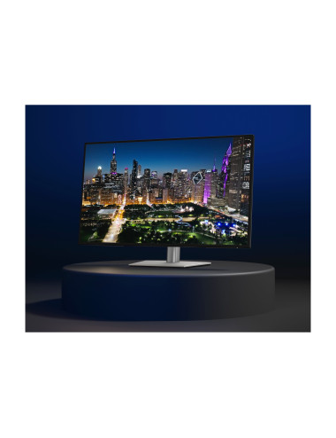 Dell U3225QE | 32 " | IPS | UHD | 16:9 | 120 Hz | 5 ms | 3840 x 2160 pixels | 450 cd/m | HDMI ports quantity 1