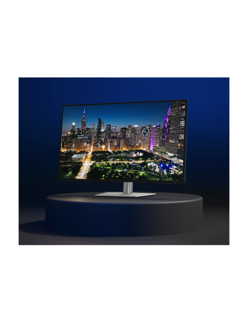 Dell U3225QE | 32 " | IPS | UHD | 16:9 | 120 Hz | 5 ms | 3840 x 2160 pixels | 450 cd/m | HDMI ports quantity 1