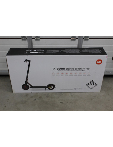 SALE OUT. Xiaomi Electric Scooter 4 Pro EU | Xiaomi Electric Scooter 4 Pro EU | 700 W | 25 km/h | 10 " | 6 month(s) | Black | DE
