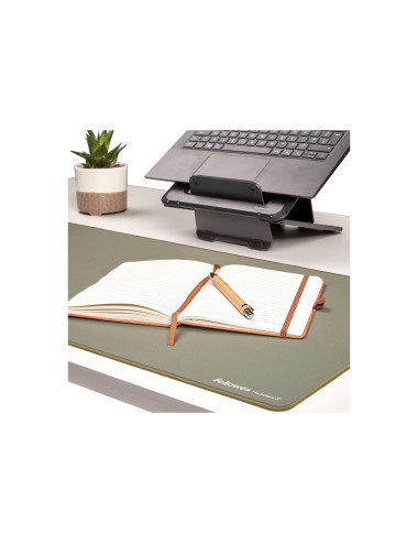 Fellowes Breyta Desk Mat - Sage | Fellowes