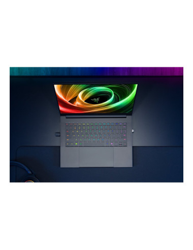 Razer Blade 14 14" QHD+ 120 Hz OLED R9-365/32GB/1TB/NVIDIA GeForce RTX 5070/ENG Backlit kbd/Black/2Y Warranty | Razer