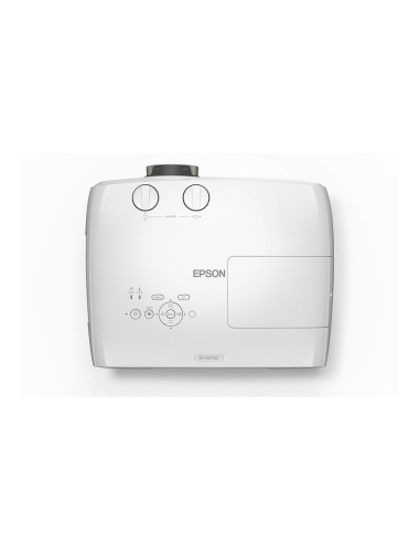 Epson | EH-TW7100 | 4K PRO-UHD 3840 x 2160 (2 x 1920 x 1080) | 3000 ANSI lumens | White | Lamp warranty 12 month(s)