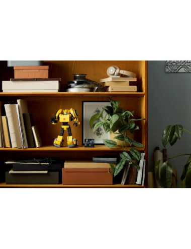 LEGO ICONS 10338 Bumblebee