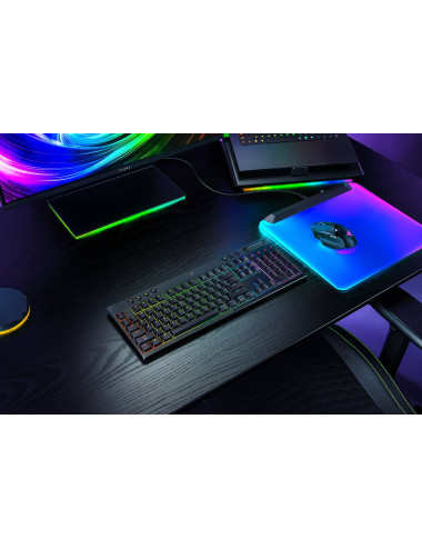 Razer BlackWidow V4 Low-profile HyperSpeed | Gaming keyboard | Wireless | US | Bluetooth, 2.4 GHz, USB Type-C | Yellow Linear