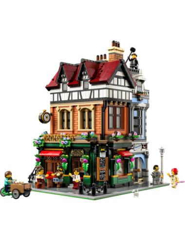 LEGO ICONS 10350 Tudor Corner