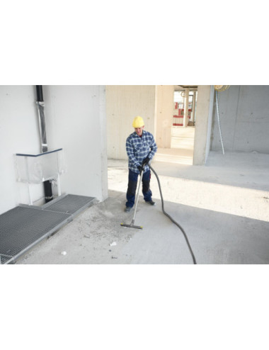 Kärcher Wet and dry vacuum...