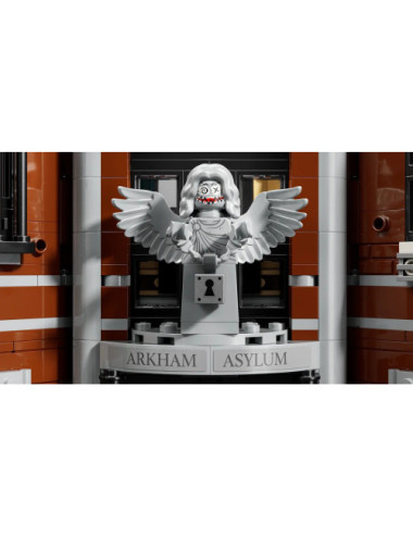 LEGO BATMAN 76300 Arkham...