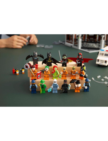 LEGO BATMAN 76300 Arkham...