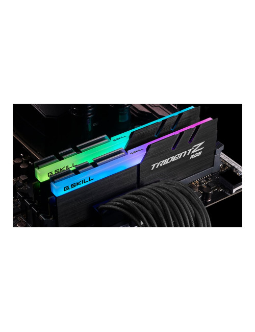 G.Skill | TridentZ RGB | 32 (2x16GB) GB | DDR4 | 4000 MHz | PC/server | Registered No | ECC No