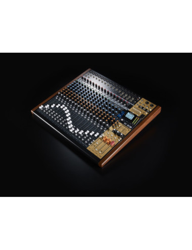 Tascam Model 24 24 channels...