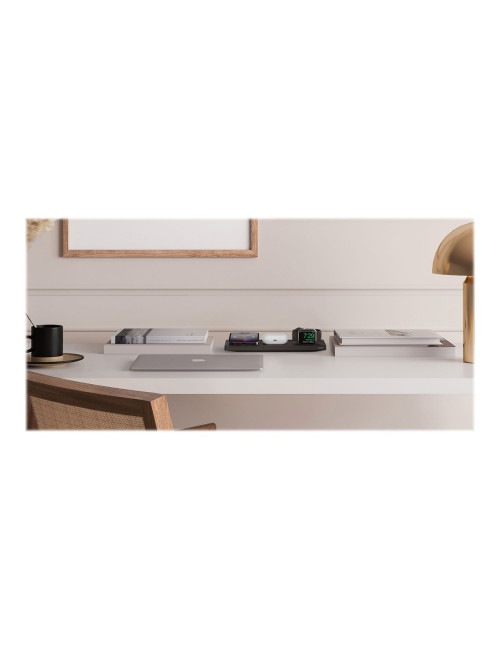 Belkin BOOST CHARGE PRO MagSafe 3-in-1 Charging pad with PSU (EU Power Supply Included)