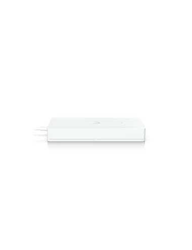 Ubiquiti An AC power adapter delivers 210W at 54V DC for a PoE switch | UACC-Adapter-AC-210W