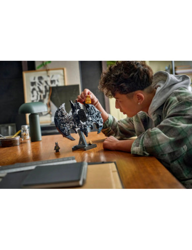 LEGO BATMAN 76330 The...