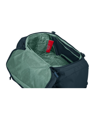 Thule Landmark, 60 L | Women's travel pack | Darkest Blue
