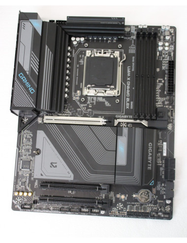 Gigabyte REFURBISHED, USED, WITHOUT INSTRUCTIONS, WITHOUT ORIGINAL BOX, WITHOUT ANTENNA