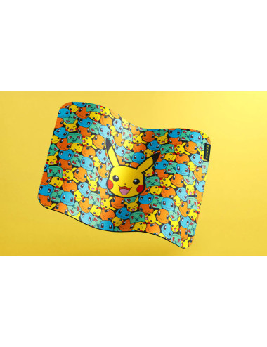 Razer | Gigantus V2 Medium | Pokémon Kanto Starters Edition