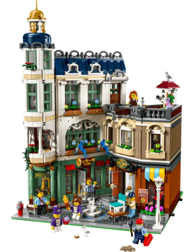 LEGO ICONS 11371 Shopping...