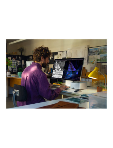 Apple | Studio Display, Standard Glass | 27 " | 5K | 16:9 | 60 Hz | 5120 x 2880 pixels | 600 cd/m | Silver